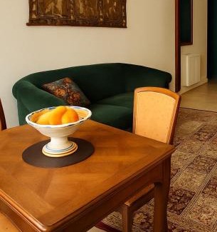 Loches Apartment | Gîte de Linéa Centre de Loches