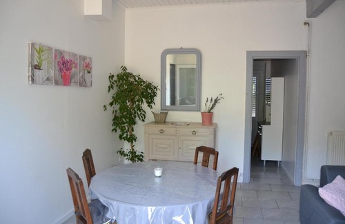 Saint-Estephe House | Gîte de Poumeys Chez Tatie