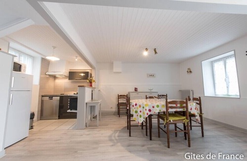 Olby House | Gîte des Hirondelles