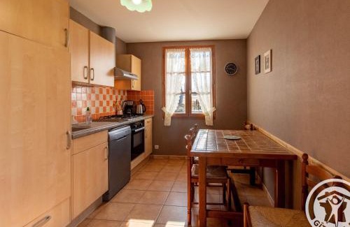 Saint-Martin-de-la-Place House | Gîte familial près de la Loire avec grand jardin, parking privé, proche Saumur et activités nautiques - FR-1-622-40