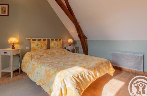 Saint-Martin-de-la-Place House | Gîte familial près de la Loire avec grand jardin, parking privé, proche Saumur et activités nautiques - FR-1-622-40