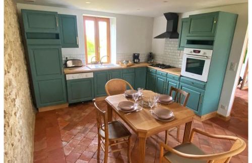 Chavroches House | Gîte familial à Chavroches, animaux acceptés - FR-1-489-574