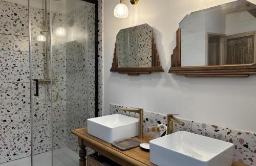 Chavroches House | Gîte familial à Chavroches, animaux acceptés - FR-1-489-574