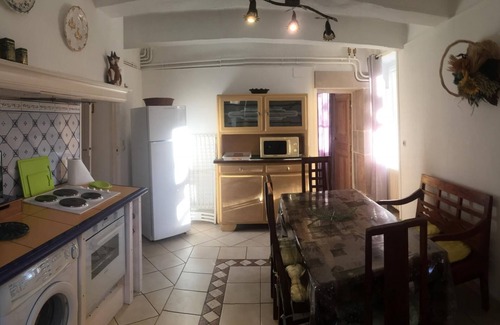 Le Luc House | Gîte La Bastido - LE LUC EN PROVENCE