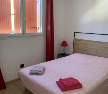 Saint-Saturnin-les-Apt Apartment | Gîte Lavande Luberon
