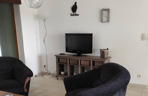 Saint-Pierre-de-Vassols Apartment | Gîte Le Limon