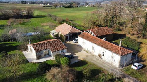 Saint-Georges House | Gîte - Le Mas de Flore