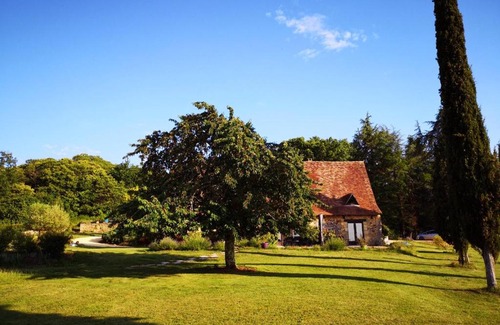 Le Buisson-de-Cadouin Villa | Gîte lOragée Les Farguettes