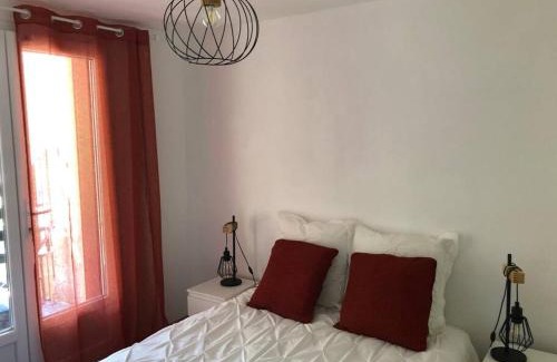 Aydius House | Gîte Malgré tout