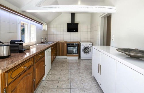 Mesnil-Saint-Pere House | Gîte Mesnil-Saint-Père, 4 pièces, 6 personnes - FR-1-543-200
