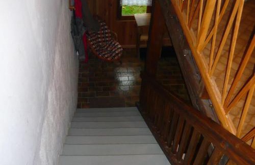 Champdray House | Gîte nature, 15 km de Gérardmer, randonnée, ski, jardin, terrasse, BBQ, équipements bébé inclus - FR-1-589-64