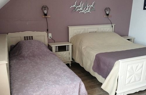 Lanhelin Apartment | Gîte Près St Malo/cancale, Mt St Michel, Rennes