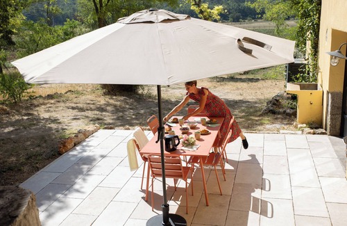 Gonfaron House | Gîte Syrah Confortable et Raffiné Pour 6 Personnes au Coeur D'un Vignoble Varois