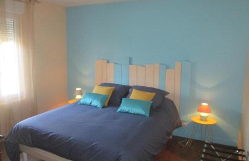 Molinet House | Gîte tout confort à Molinet, climatisé, avec cour close et proche de la Voie Verte ! - FR-1-489-253