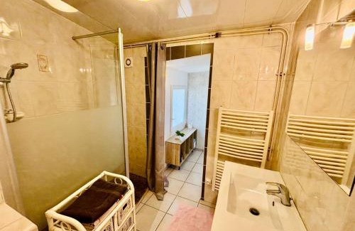 Le Breuil Apartment | Gîtes Montvaltin - Appartement T2 52m2