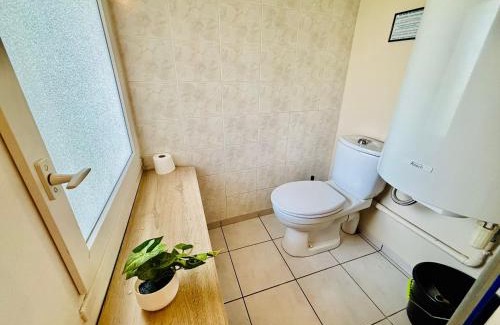 Le Breuil Apartment | Gîtes Montvaltin - Appartement T2 52m2