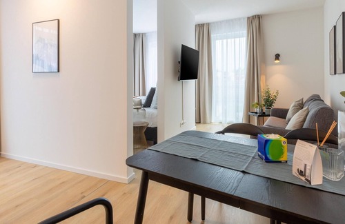 Guetersloh Apartment | Gütersloh Eickhoffstr | Suite L + SB + Balcony (LT)