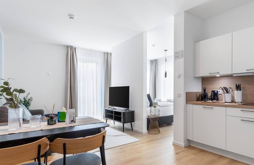 Guetersloh Apartment | Gütersloh Eickhoffstr | Suite L + SB + Balcony