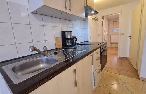 Alt Gaarz Apartment | G2(3) Seestern 2-room-FeWo (50m², 2 pers.) right-souterrain - G2: FeWos and