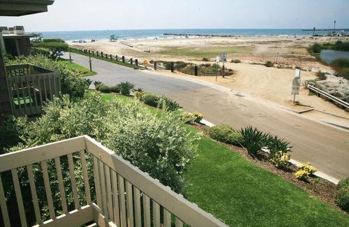 Townsite House | G32 - Harbor Cottage - On-the-Sand