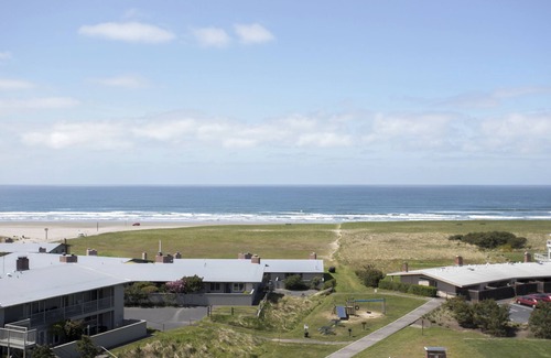Gearhart Condo | G710 4th Floor 2 bedroom, No Cleaning Fees