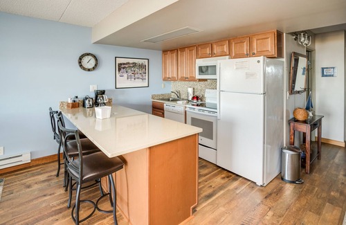 Gearhart Condo | G716 4th Floor 2 Bedroom, No cleaning fees