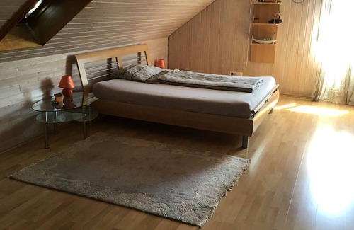 Zusmarshausen Condo | Gabi's room rental
