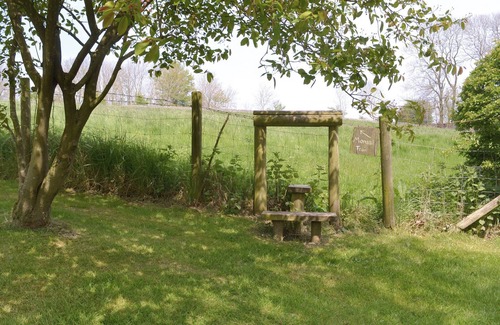 Leek Cottage | Gable Cottage - E3386