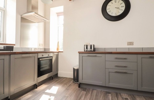 Haworth Cottage | Gable Cottage