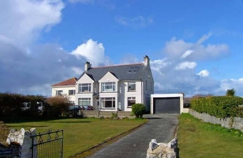 Trearddur Bay Cottage | Gables Retreat