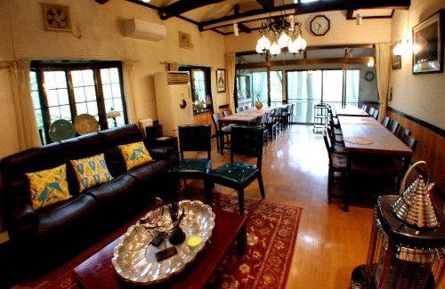 Nikko House | Gableview Forest Inn ゲーブルビュー