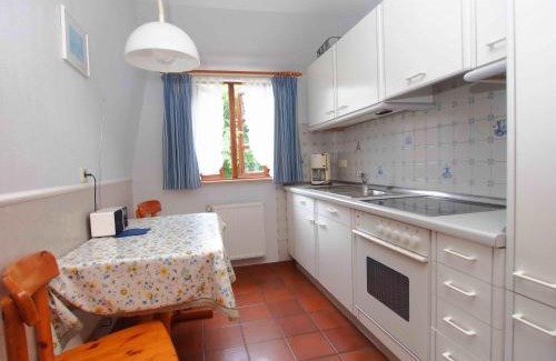 Alkersum Apartment | Gaestehaus-Bruhn-5