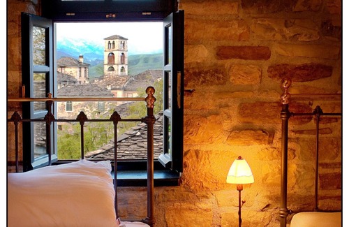 Dilofo Hotel | Gaia Guesthouse