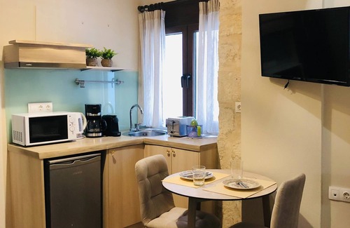 Old Town Rethymnon Apartment | Gaia Luxury Rooms Rethymno