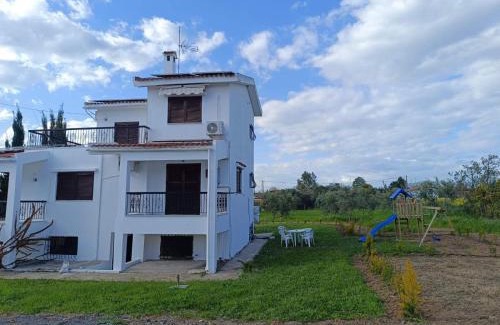 Nea Propontida Villa | Gaia Olives Villa