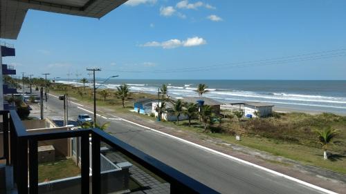 Matinhos Apartment | Gaivotas · Para você, toda a comodidade da beira da praia.
