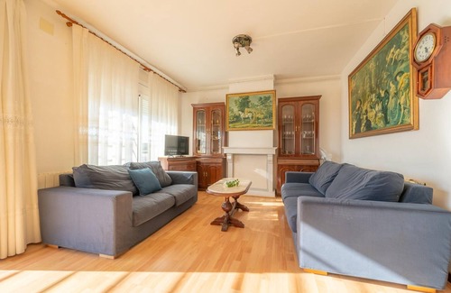 Condado del Jaruco Villa | GALA LUX, VILLA WITH POOL IN URBANISATION NEAR THE CENTER OF LLORET DE MAR