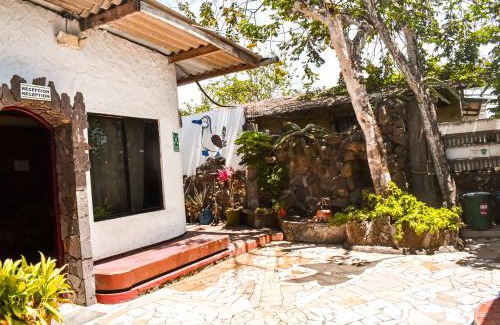 Puerto Ayora House | Galapagos Dove
