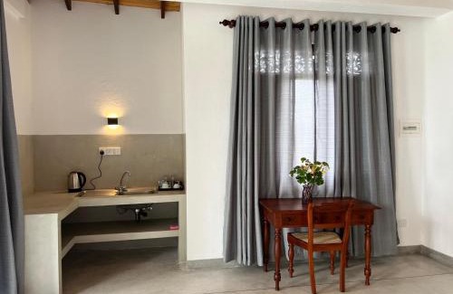Unawatuna Hotel | Galawatta Beach Resort