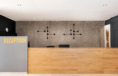 Petrothalassa Hotel | Galaxy Hotel
