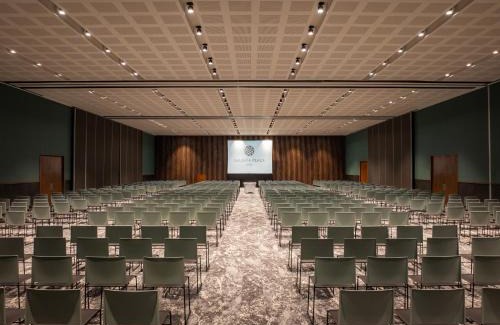 Leon Hotel | Galeria Plaza Leon