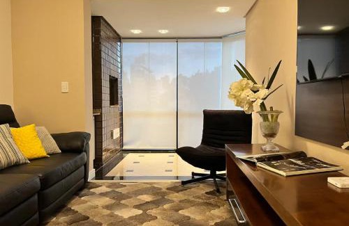 Auxiliadora House | Galeria Time Tower by LikeHome