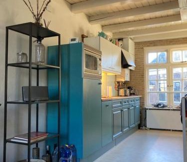 Delfshaven Apartment | Galerie Petit Delfshaven