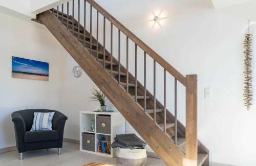 Alt Gaarz Apartment | GalerieFerienwohnung Bonfire im Herzen des Ostseebades Rerik