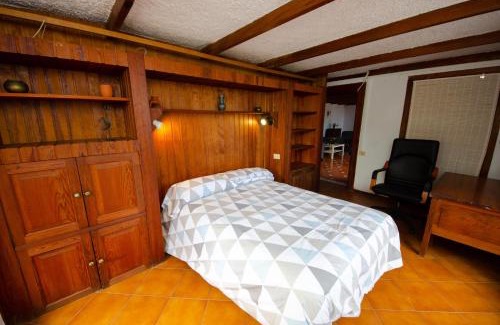 Brena Alta Villa | Galguen Paradise in the island of stars. Villa.