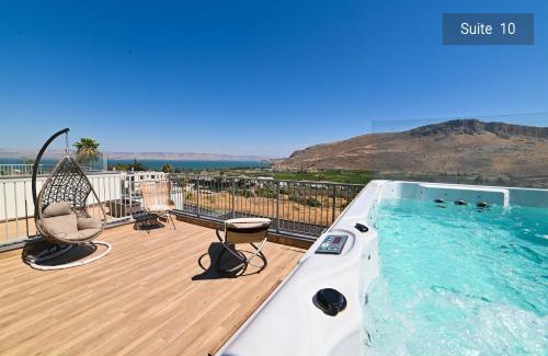 Migdal Apartment | Galilee Escape Private Pool or Jacuzzi Retreat