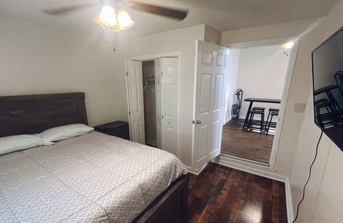 Gallatin House | Gallatin home minutes from everything!