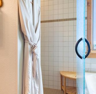 Bozeman Cabin | Gallatin River Lodge