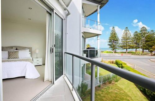 Victor Harbor Apartment | Gallery 7 - Town Centre - Wi-Fi - Linen Included