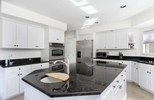 Stonecrest House | Gallery Greens at Rumbling Bald